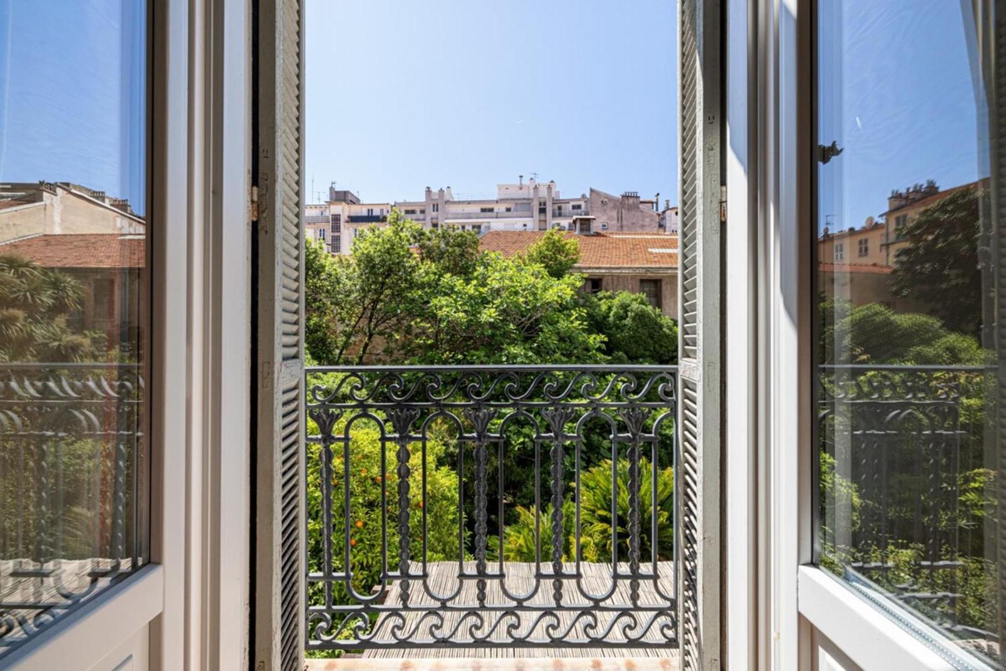 Joffre 49-D - Charming 2 Bedroom - Carre D'Or Ница Екстериор снимка