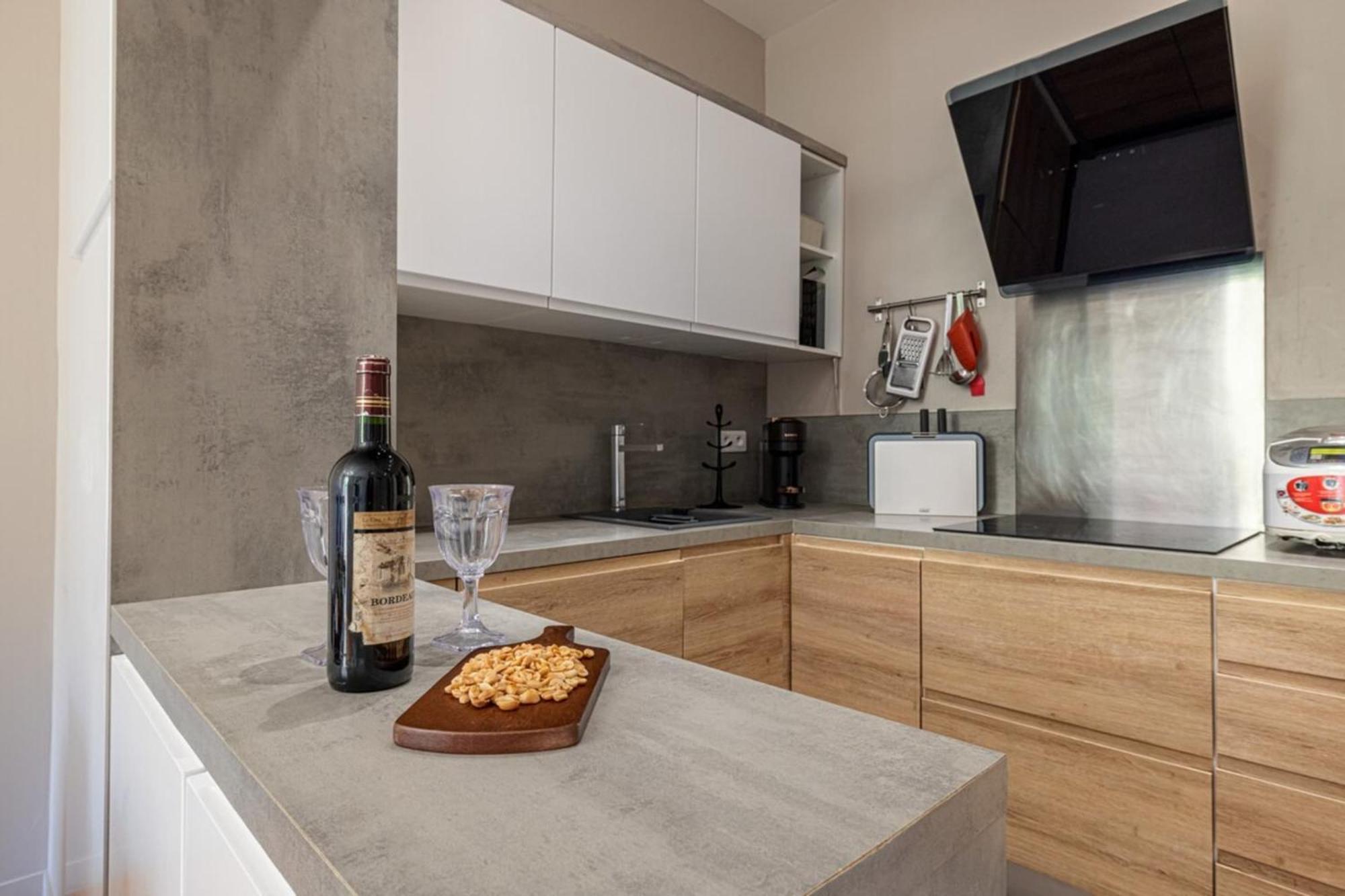 Joffre 49-D - Charming 2 Bedroom - Carre D'Or Ница Екстериор снимка