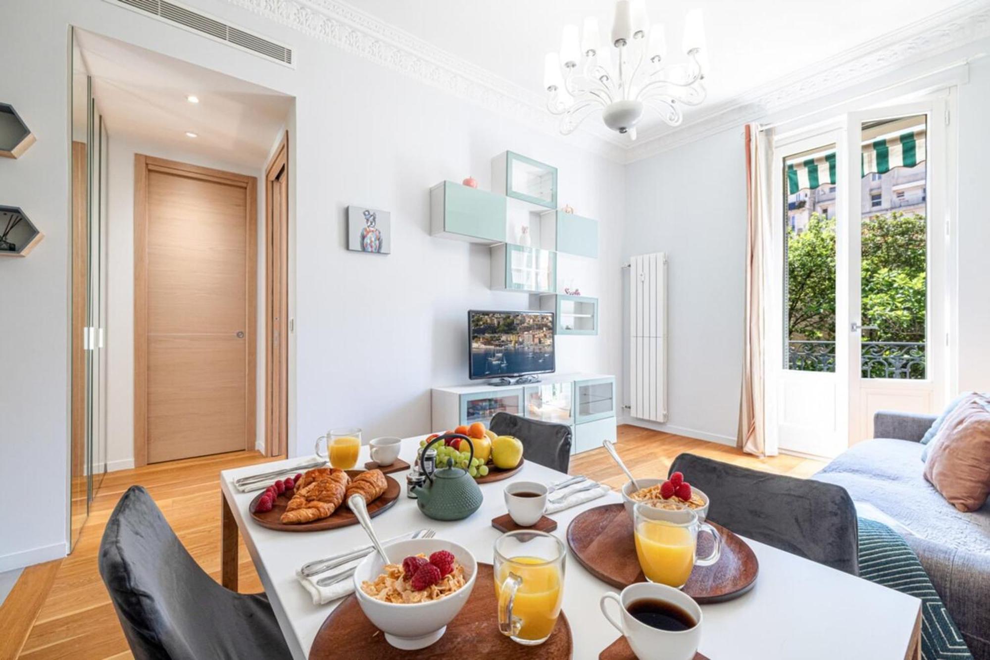 Joffre 49-D - Charming 2 Bedroom - Carre D'Or Ница Екстериор снимка