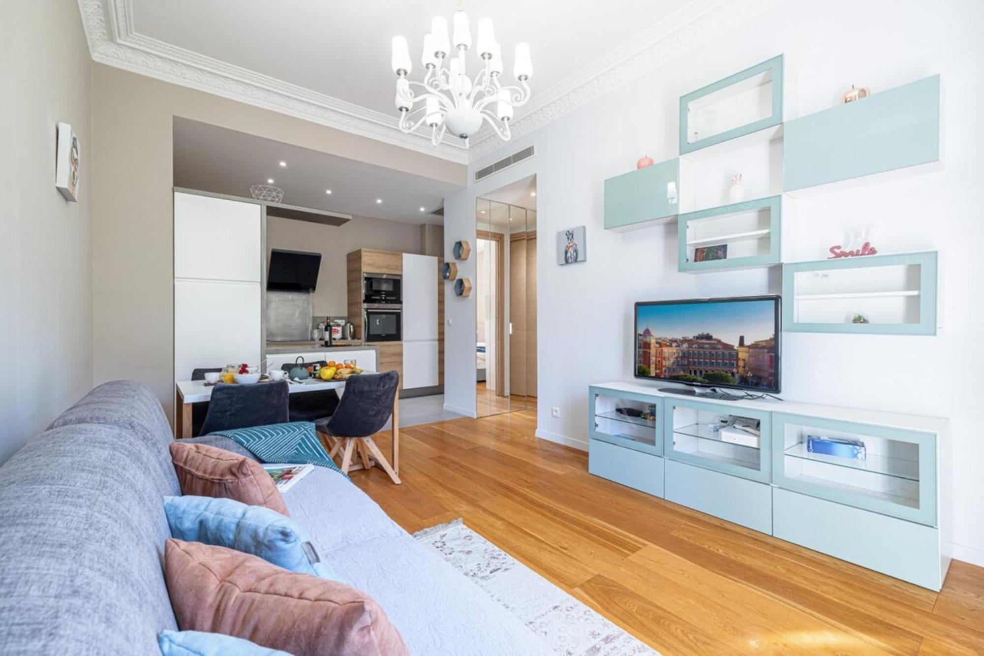Joffre 49-D - Charming 2 Bedroom - Carre D'Or Ница Екстериор снимка